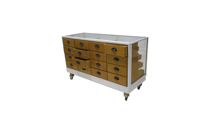 Berlin vintage toonbank op wielen L152xB58xH96