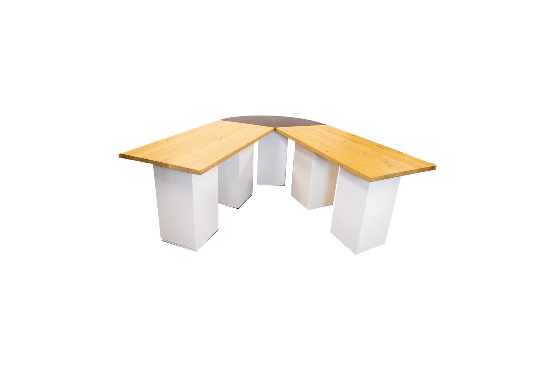 Brooklyn conferentie V-tafel hoog met witte zuilen - groot L325xB370xH112