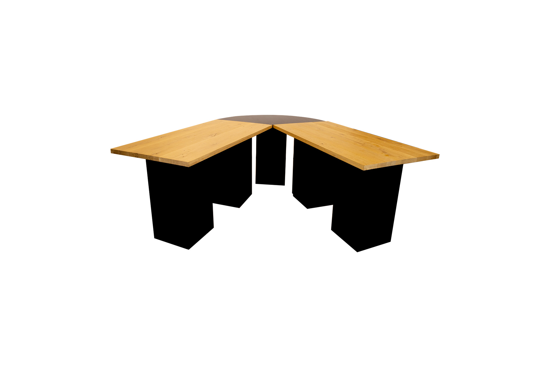 Brooklyn conference V-table with black columns - large L325xW370xH112